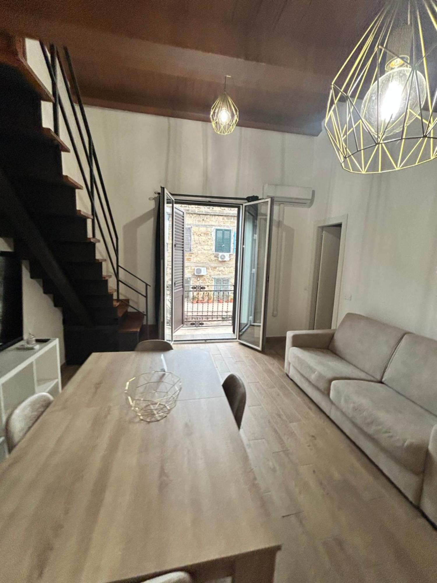 Ballaro Suite Apartment Палермо Стая снимка